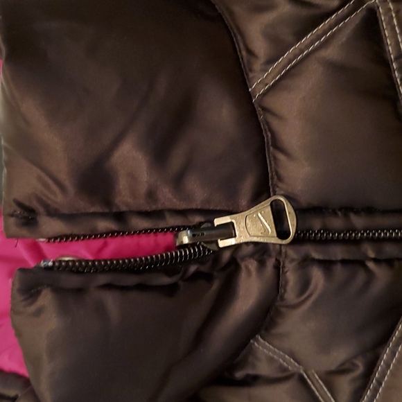 Nike Vest - Picture 6 of 13